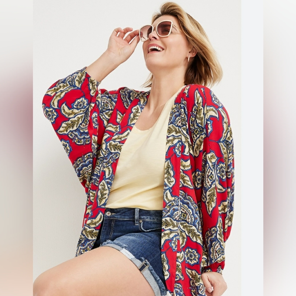 Americana Floral  Kimono NWT L/XL Maurices brand